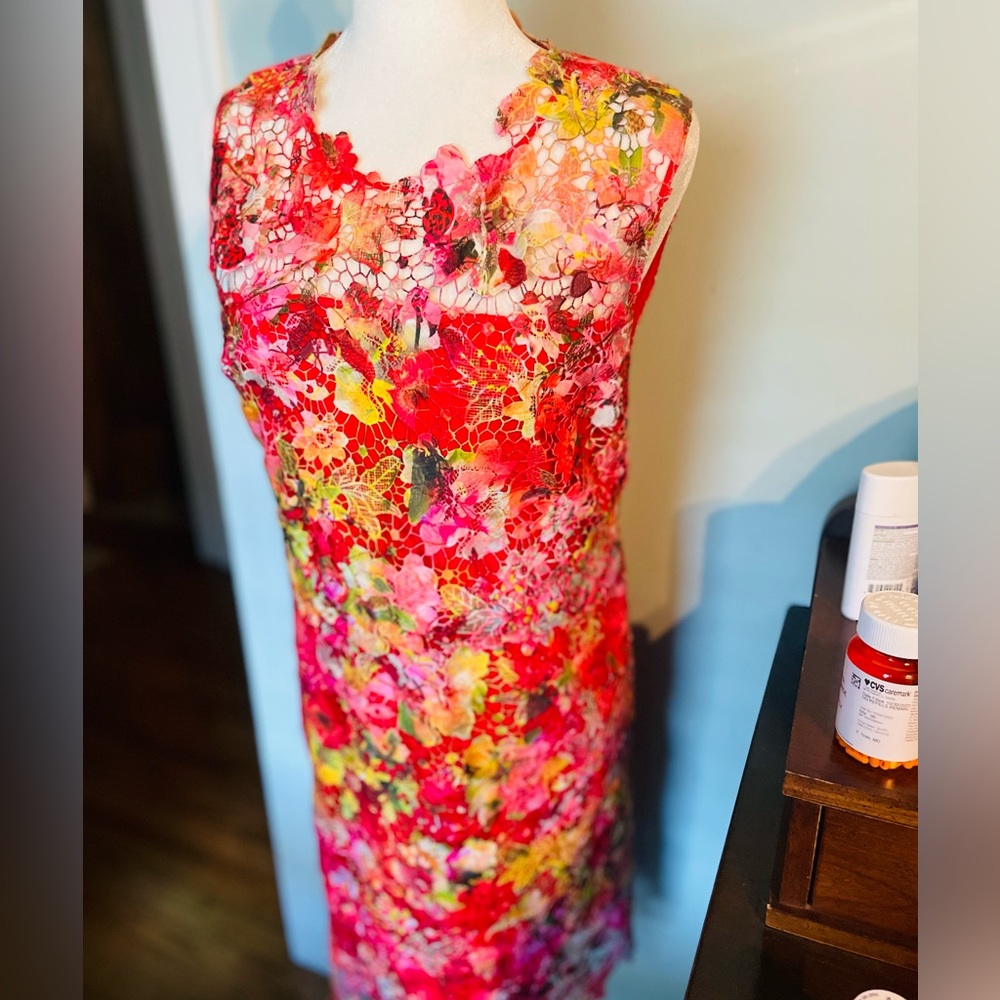 Tahari floral cocktail dress